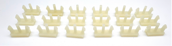 1971-1972 Mustang Grille Molding Clips, 18 pcs